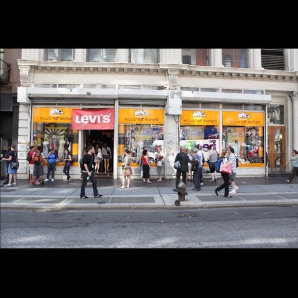 NYC Yellow Rat Bastard Collectible bag🔥 - Picture 6 of 7